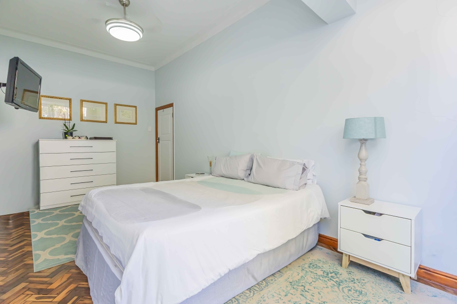 To Let 2 Bedroom Property for Rent in Sea Point Western Cape